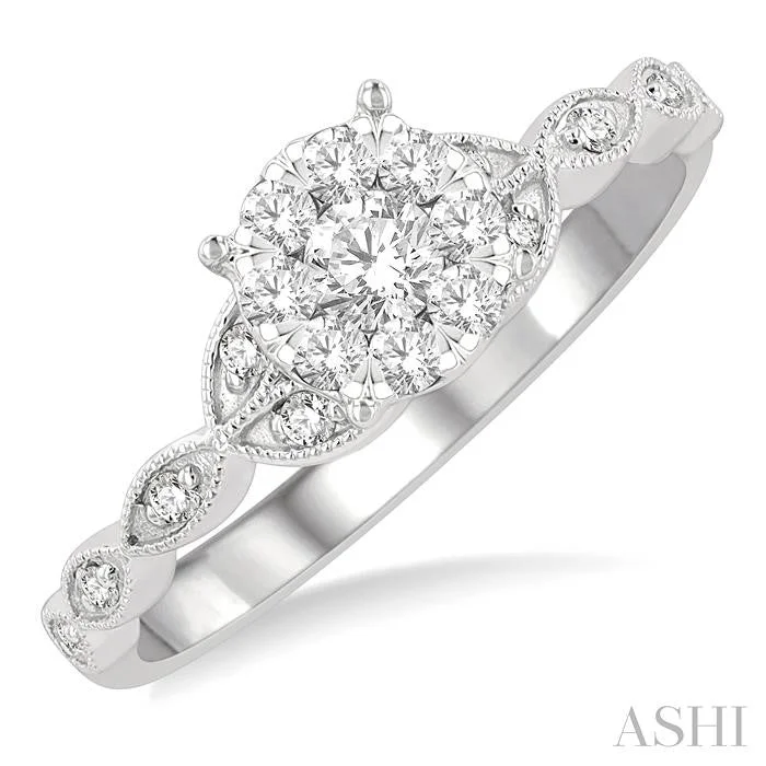 ROUND SHAPE LOVEBRIGHT DIAMOND ENGAGEMENT RING